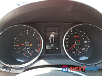 Zdjęcie 9 z 12 samochodu: 2011 VOLKSWAGEN GOLF VIN:WVWDA7AJ4BW031038 - miniatura