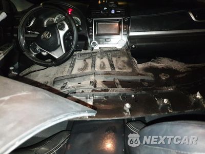 Zdjęcie 8 z 12 samochodu: 2012 TOYOTA CAMRY BASE VIN:4T1BF1FK2CU596307 - miniatura