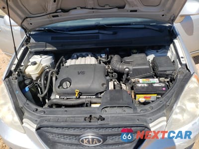 Zdjęcie 12 z 15 samochodu: 2008 KIA RONDO LX VIN:KNAFG526087154566 - miniatura