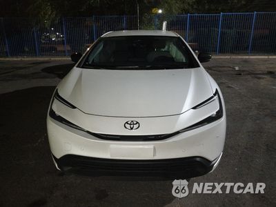Piąte zdjęcie samochodu w środku: 2024 TOYOTA PRIUS LE VIN:JTDADABUXR3008410 - miniatura