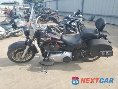 Trzecie zdjęcie samochodu z tyłu: 2014 HARLEY-DAVIDSON FLSTFB FATBOY LO VIN:1HD1JNV13EB046884 - miniatura