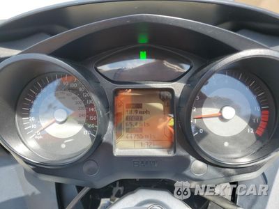 Zdjęcie 7 z 9 samochodu: 2008 BMW K1200 GT VIN:WB105970X8ZN48023 - miniatura