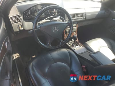 Zdjęcie 8 z 14 samochodu: 2000 MERCEDES-BENZ SL 500 VIN:WDBFA68F7YF191054 - miniatura
