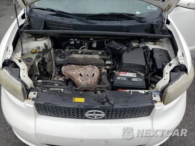 Zdjęcie 11 z 12 samochodu: 2009 TOYOTA SCION XB VIN:JTLKE50E391072180 - miniatura