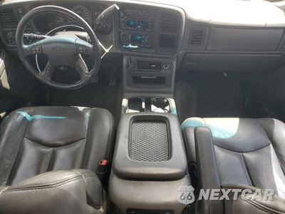 Zdjęcie 8 z 14 samochodu: 2007 CHEVROLET SILVERADO K2500 HEAVY DUTY VIN:1GCHK23D47F172479 - miniatura