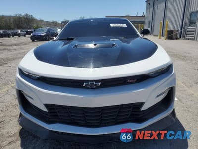 Piąte zdjęcie samochodu w środku: 2023 CHEVROLET CAMARO SS VIN:1G1FH1R70P0152727 - miniatura