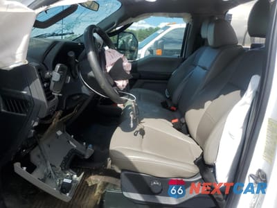 Zdjęcie 7 z 12 samochodu: 2022 FORD F550 SUPER DUTY VIN:1FDUF5GN0NDA14569 - miniatura