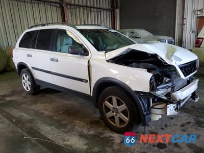 Czwarte zdjęcie samochodu z boku: 2006 VOLVO XC90 VIN:YV4CZ592761249450 - miniatura