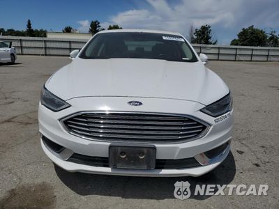 Piąte zdjęcie samochodu w środku: 2018 FORD FUSION SE HYBRID VIN:3FA6P0LU1JR171528 - miniatura