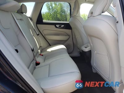 Zdjęcie 11 z 16 samochodu: 2024 VOLVO XC60 PLUS VIN:YV4L12RL0R1739988 - miniatura