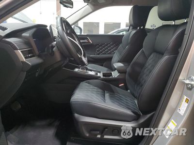 Zdjęcie 7 z 14 samochodu: 2024 MITSUBISHI OUTLANDER SEL VIN:JA4J4WA86RZ064403 - miniatura