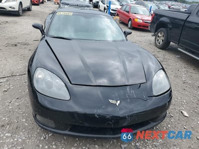 Piąte zdjęcie samochodu w środku: 2005 CHEVROLET CORVETTE VIN:1G1YY24U955105420 - miniatura