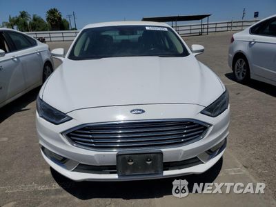 Piąte zdjęcie samochodu w środku: 2017 FORD FUSION SE HYBRID VIN:3FA6P0LU4HR409205 - miniatura
