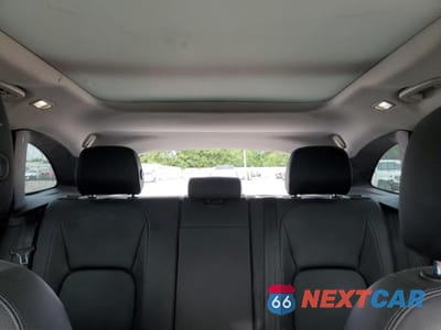 Zdjęcie 10 z 14 samochodu: 2018 JAGUAR F-PACE PREMIUM VIN:SADCJ2FX6JA277214 - miniatura