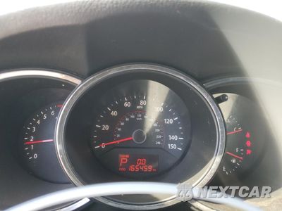 Zdjęcie 9 z 13 samochodu: 2011 KIA SORENTO BASE VIN:5XYKT4A2XBG142070 - miniatura