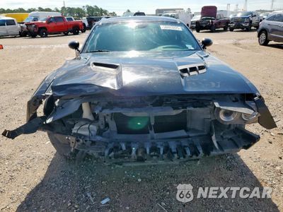 Piąte zdjęcie samochodu w środku: 2017 DODGE CHALLENGER R/T VIN:2C3CDZBT7HH656334 - miniatura