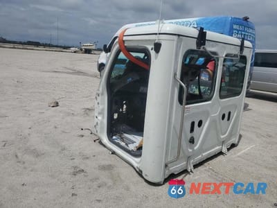 Trzecie zdjęcie samochodu z tyłu: 2023 FREIGHTLINER CASCADIA 126 TRUCK CAB VIN:XAKJHLDV7PSUJ9067 - miniatura