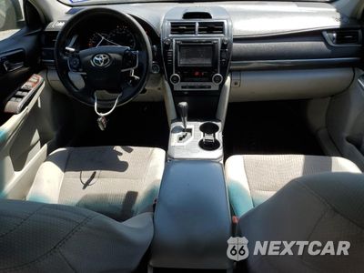 Zdjęcie 8 z 12 samochodu: 2014 TOYOTA CAMRY HYBRID VIN:4T1BD1FK4EU136865 - miniatura