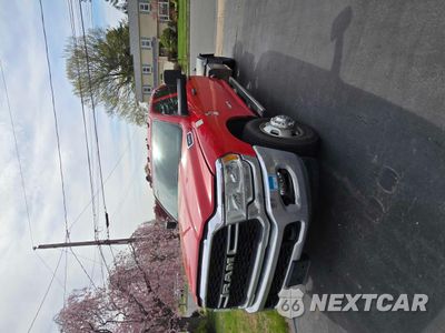 Drugie zdjęcie samochodu z przodu: 2019 RAM 3500 VIN:3C7WRTCL0KG615009 - miniatura