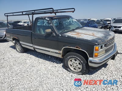 Czwarte zdjęcie samochodu z boku: 1989 CHEVROLET C/K 1500 S VIN:1GCDK14K3KZ144251 - miniatura