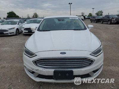 Piąte zdjęcie samochodu w środku: 2017 FORD FUSION SE HYBRID VIN:3FA6P0LU0HR409413 - miniatura