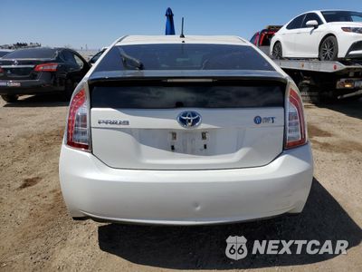 Zdjęcie 6 z 14 samochodu: 2013 TOYOTA PRIUS VIN:JTDKN3DUXD5652223 - miniatura