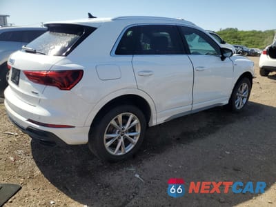 Trzecie zdjęcie samochodu z tyłu: 2023 AUDI Q3 PREMIUM S LINE 45 VIN:WA1DECF34P1049951 - miniatura