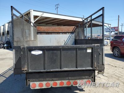 Zdjęcie 6 z 15 samochodu: 1990 TOYOTA PICKUP CAB CHASSIS SUPER LONG WHEELBAS VIN:JT5VN94T8L0017662 - miniatura