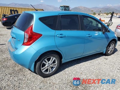 Trzecie zdjęcie samochodu z tyłu: 2015 NISSAN VERSA NOTE S VIN:3N1CE2CP0FL370821 - miniatura
