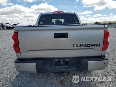 Zdjęcie 6 z 16 samochodu: 2017 TOYOTA TUNDRA CREWMAX LIMITED VIN:5TFHW5F12HX638185 - miniatura