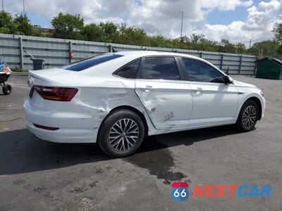Trzecie zdjęcie samochodu z tyłu: 2019 VOLKSWAGEN JETTA SEL VIN:3VWE57BU5KM061910 - miniatura