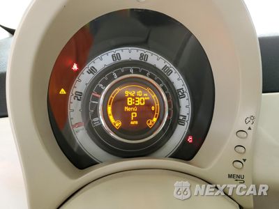 Zdjęcie 9 z 12 samochodu: 2013 FIAT 500 LOUNGE VIN:3C3CFFER0DT727738 - miniatura