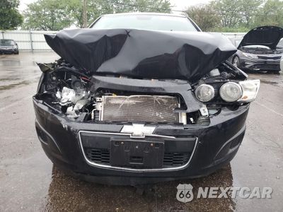 Piąte zdjęcie samochodu w środku: 2013 CHEVROLET SONIC LT VIN:1G1JC5SH2D4257387 - miniatura