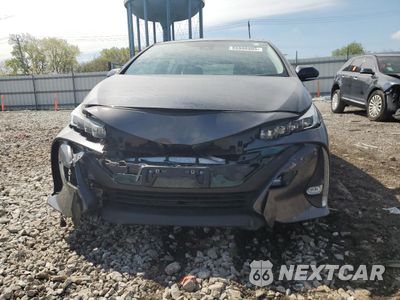 Piąte zdjęcie samochodu w środku: 2017 TOYOTA PRIUS PRIME VIN:JTDKARFP6H3042357 - miniatura