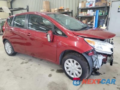Czwarte zdjęcie samochodu z boku: 2016 NISSAN VERSA NOTE S VIN:3N1CE2CP6GL381677 - miniatura