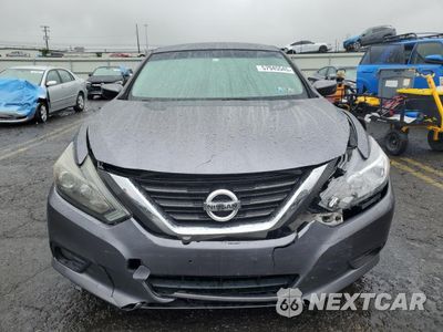 Piąte zdjęcie samochodu w środku: 2016 NISSAN ALTIMA 2.5 VIN:1N4AL3AP5GN376849 - miniatura