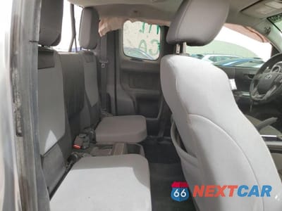 Zdjęcie 10 z 12 samochodu: 2018 TOYOTA TACOMA ACCESS CAB VIN:5TFSZ5AN0JX159874 - miniatura