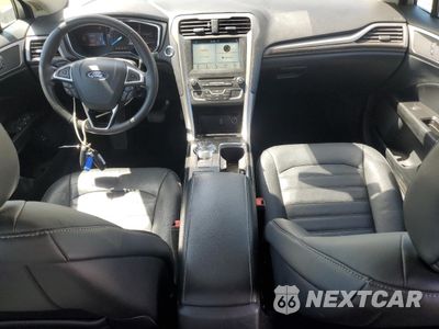 Zdjęcie 8 z 12 samochodu: 2018 FORD FUSION SE HYBRID VIN:3FA6P0LU4JR171541 - miniatura