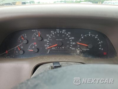 Zdjęcie 9 z 12 samochodu: 1999 FORD F250 SUPER DUTY VIN:1FTNF21S0XEB35475 - miniatura