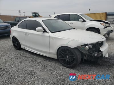Czwarte zdjęcie samochodu z boku: 2011 BMW 128 I VIN:WBAUP9C58BVL90700 - miniatura