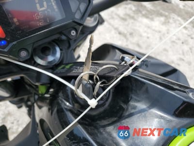 Zdjęcie 8 z 9 samochodu: 2017 KAWASAKI ER650 G VIN:JKAEREG17HDA00618 - miniatura