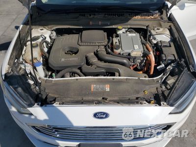 Zdjęcie 11 z 12 samochodu: 2018 FORD FUSION SE HYBRID VIN:3FA6P0LU7JR129901 - miniatura