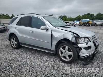 Czwarte zdjęcie samochodu z boku: 2008 MERCEDES-BENZ ML 350 VIN:4JGBB86E38A367612 - miniatura