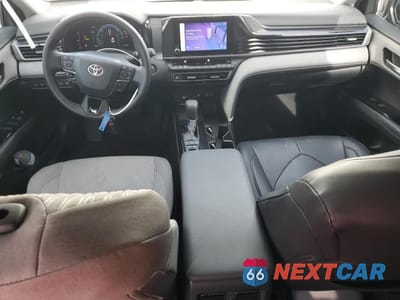Zdjęcie 8 z 13 samochodu: 2025 TOYOTA CAMRY XSE VIN:4T1DAACK5SU087368 - miniatura