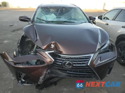 Piąte zdjęcie samochodu w środku: 2019 LEXUS NX 300 BASE VIN:JTJYARBZ7K2136310 - miniatura