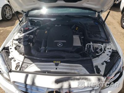 Zdjęcie 11 z 12 samochodu: 2015 MERCEDES-BENZ C 300 4MATIC VIN:55SWF4KB7FU066763 - miniatura
