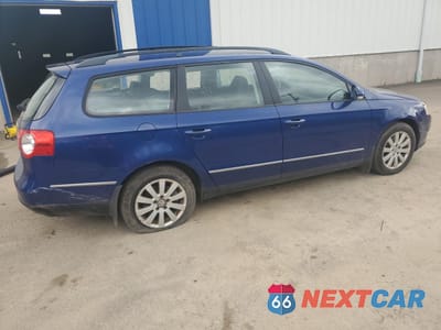 Trzecie zdjęcie samochodu z tyłu: 2009 VOLKSWAGEN PASSAT WAGON KOMFORT VIN:WVWLK73C59E070499 - miniatura