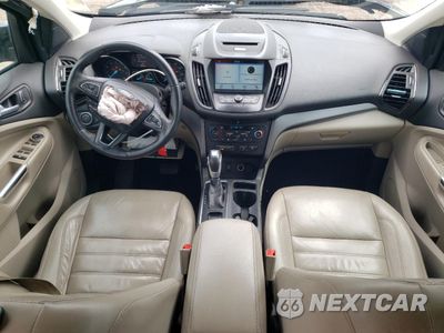 Zdjęcie 8 z 13 samochodu: 2018 FORD ESCAPE SEL VIN:1FMCU9HD3JUA72572 - miniatura