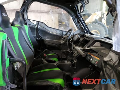 Piąte zdjęcie samochodu w środku: 2023 KAWASAKI KRF 1000 A VIN:JKARFCA15PB519424 - miniatura