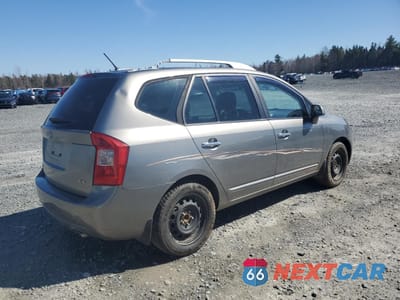 Trzecie zdjęcie samochodu z tyłu: 2012 KIA RONDO VIN:KNAHH8A84C7375154 - miniatura